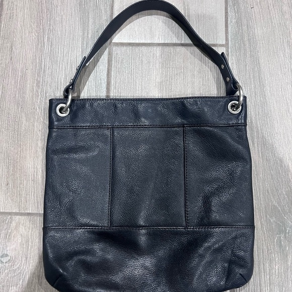 Fossil Black Genuine Leather Hobo Shoulder Bag Silver Hardware Medium Size - Picture 3 of 10